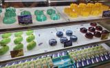 Desserts inspired by Van Gogh's artwork.