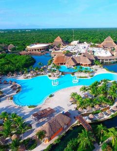 Grand Palladium White Sand Resort & Spa