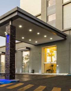 Holiday Inn Express/Suites Ciudad Obrego