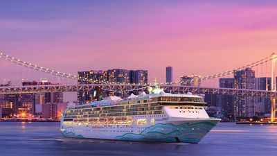 Norwegian Spirit offers 8-15 day itineraries with extended port stays in Osaka, Tokyo, Incheon, Singapore, and Bangkok.