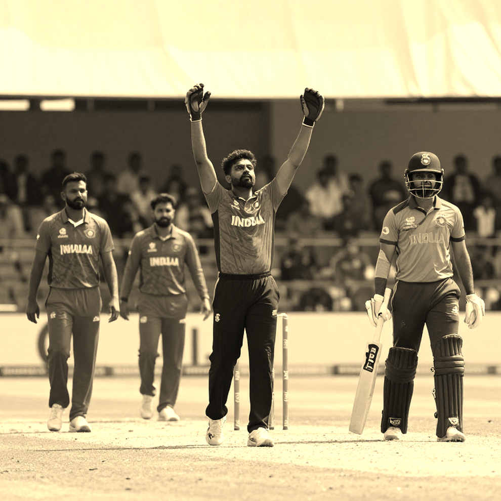 নিলামের দাম আর মাঠের নীরব জ্যামিতি: ফ্র্যাঞ্চাইজি ক্রিকেটের ট্রান্সফার উইন্ডোতে স্পেসিয়াল কম্প্যাটিবিলিটি অডিট