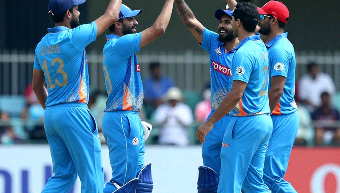 অস্ট্রেলিয়ার ক্রিকেট মাঠে নতুন বল, নতুন নিয়ম: ২০২৬ মৌসুমের নিয়ম পরিবর্তনের ভেতরের গল্প