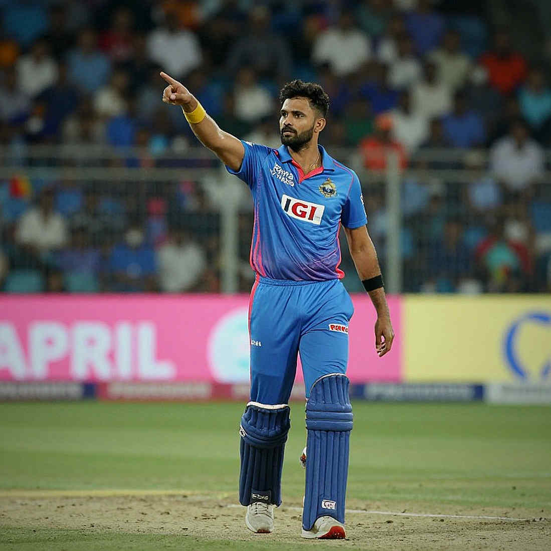 ক্রিকেটের দাম কে ঠিক করে: নিলামের রসিদ, তরুণ-প্রিমিয়াম আর লাইভ ডেটার অন্ধকার খাতা